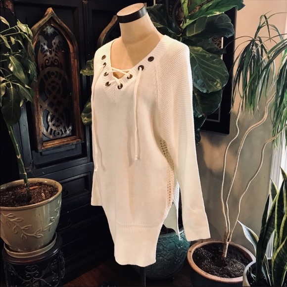 Destiny lace up winter white tunic sweater - Picture 7 of 11